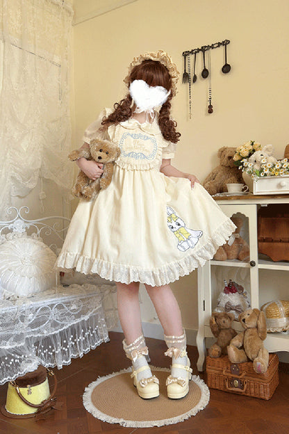 Beautifully Crafted Dress in a Classic Style