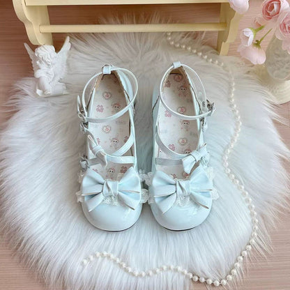 Finely Styled Shoes with a Classic Vintage Look