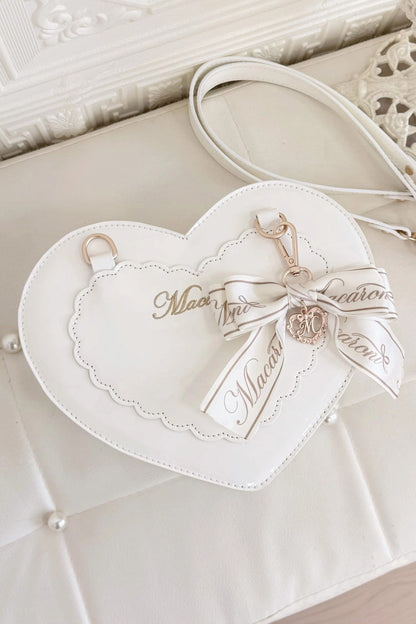 Classic Vintage Bag with a Flattering Fit