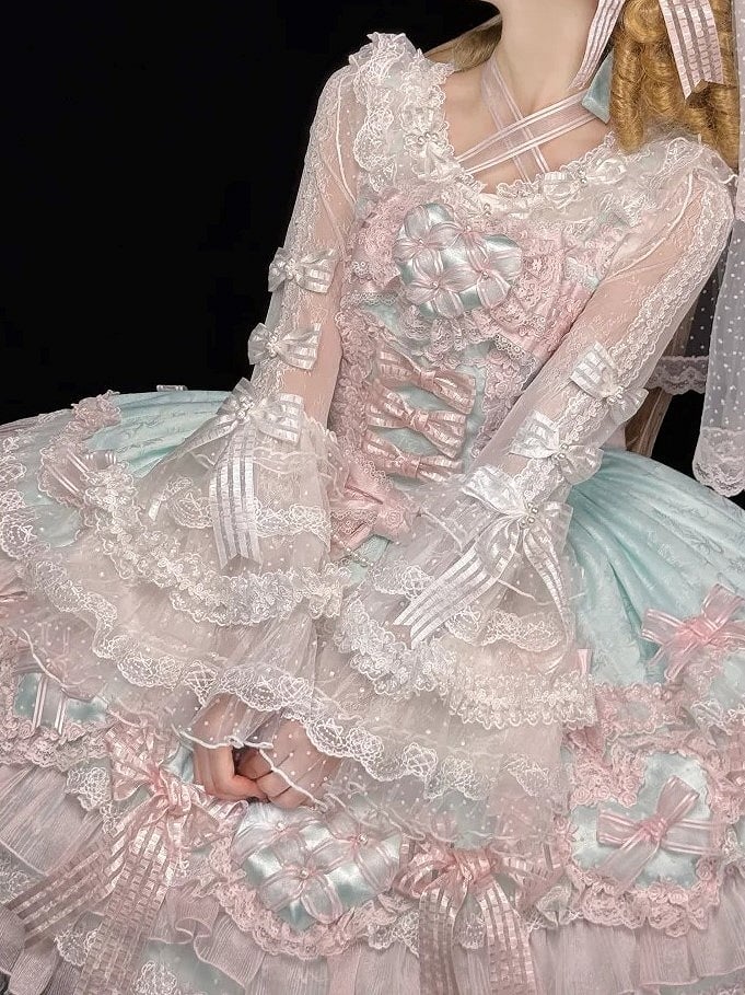 [pre-order Deadline: April 3] Pure Sweet Rose Fantasy Tiered Lolita Dress