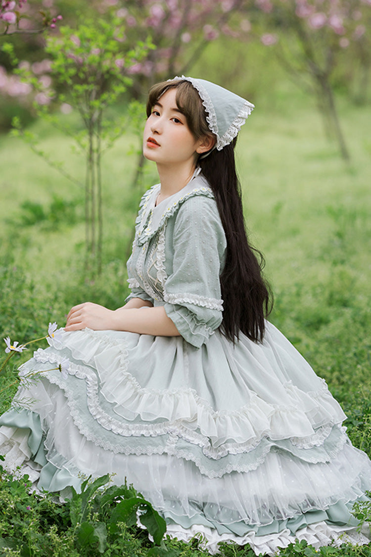 Subtly Elegant Dress with a Refined Vintage Look