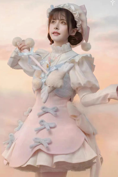 Beautifully Crafted Dress in a Classic Style