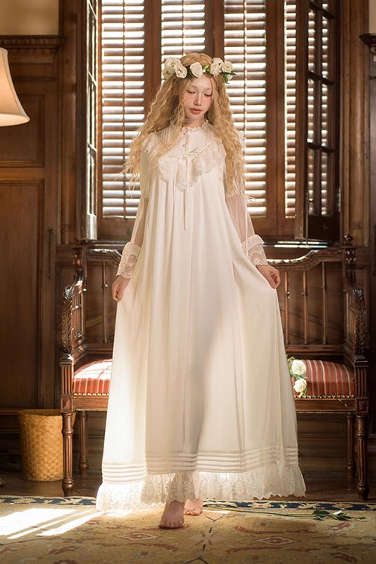 Finely Styled Dress with a Classic Vintage Look