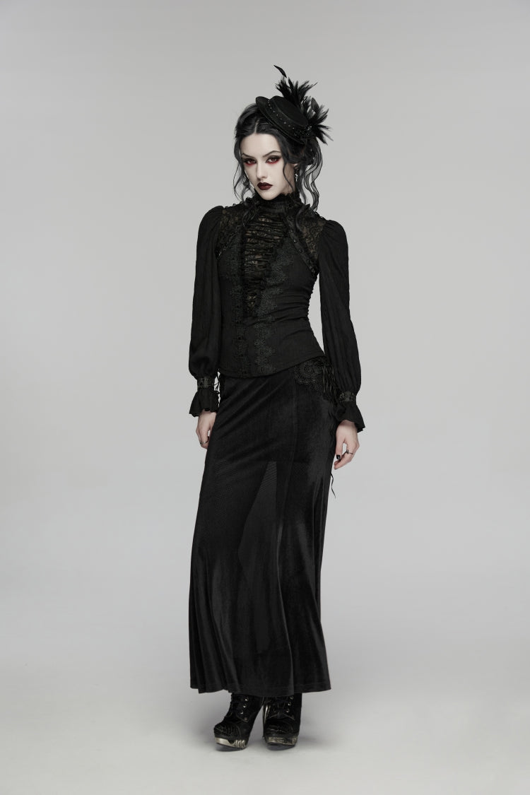 Subtly Elegant Blouse with a Refined Vintage Look
