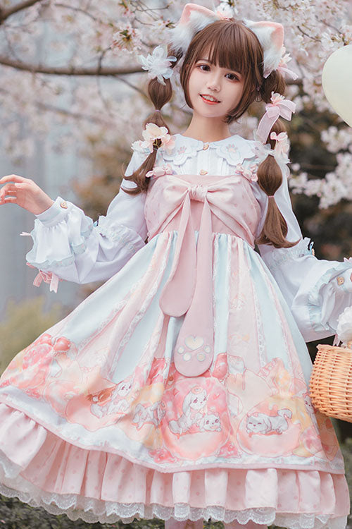 Finely Styled Dress with a Classic Vintage Look