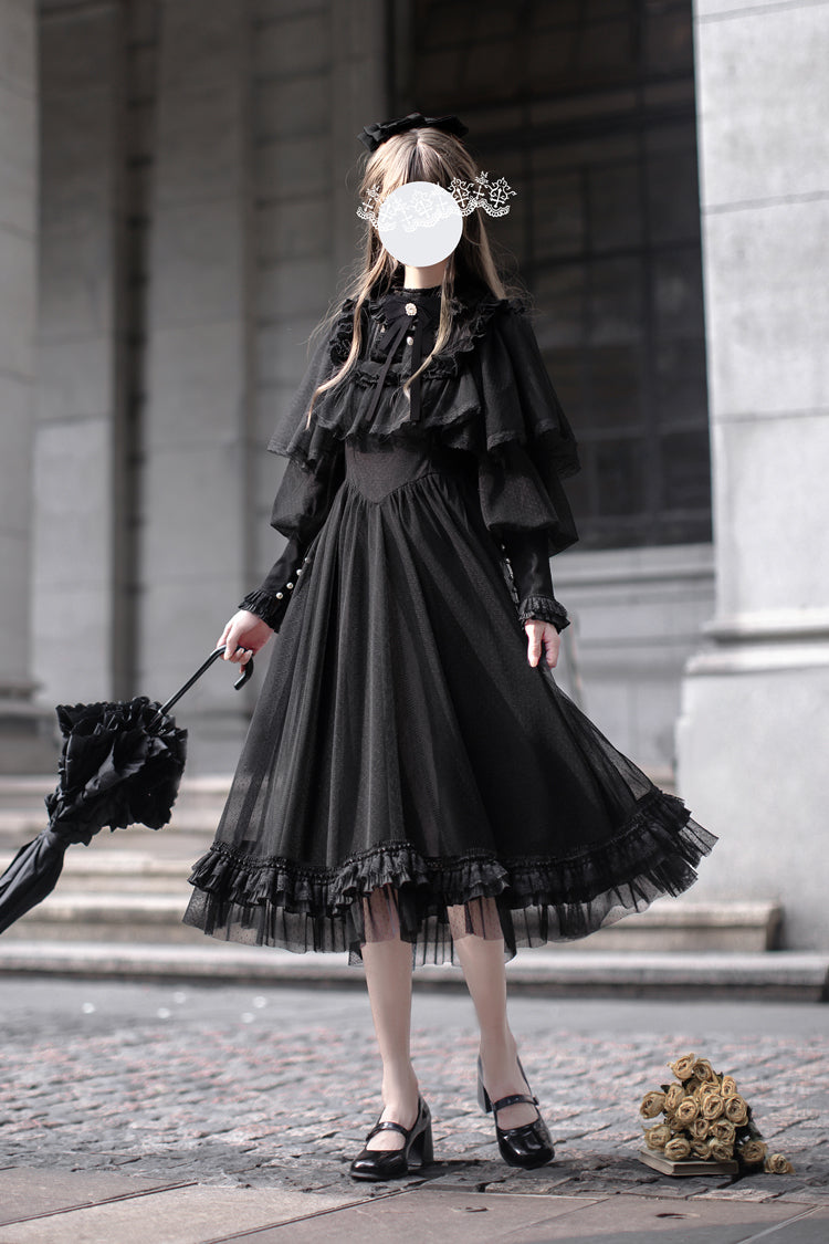 Subtly Elegant Dress with a Refined Vintage Look
