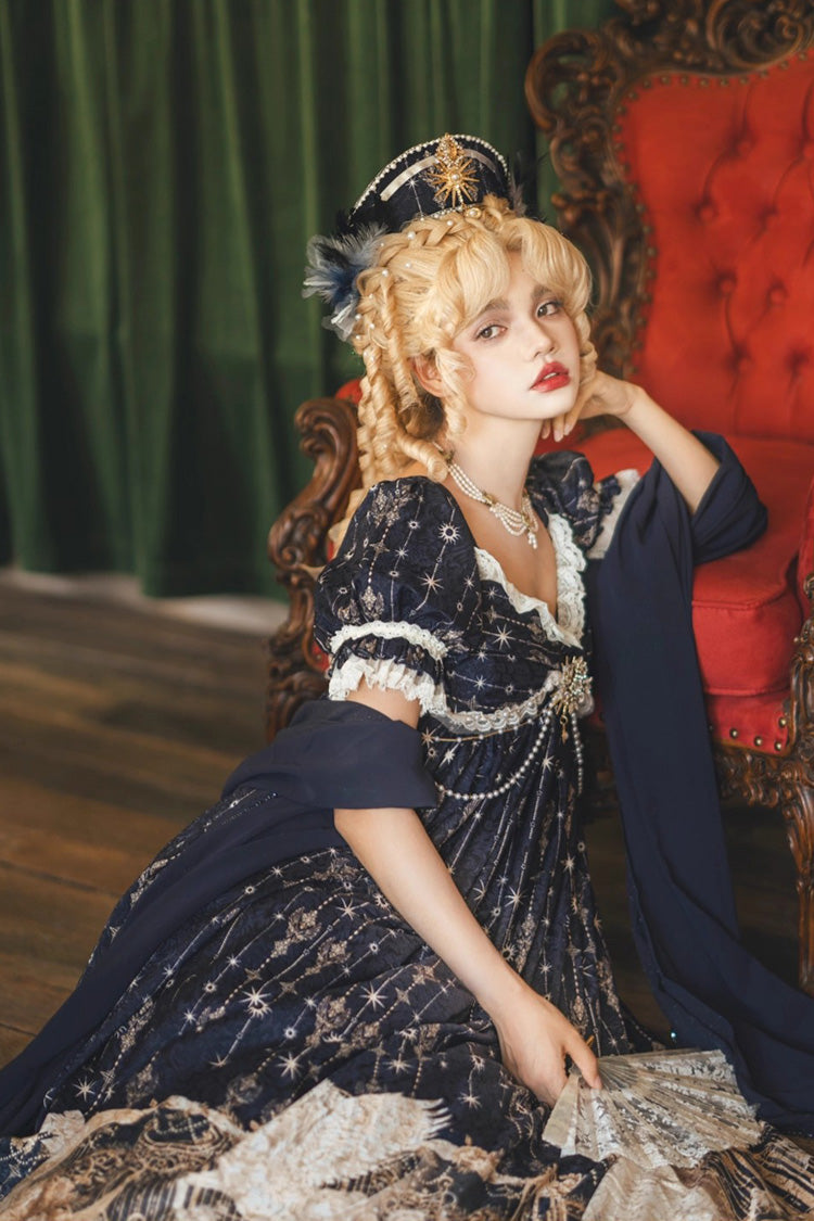 Finely Styled Dress with a Classic Vintage Look