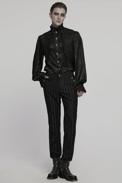 Beautifully Crafted Blouse in a Classic Style