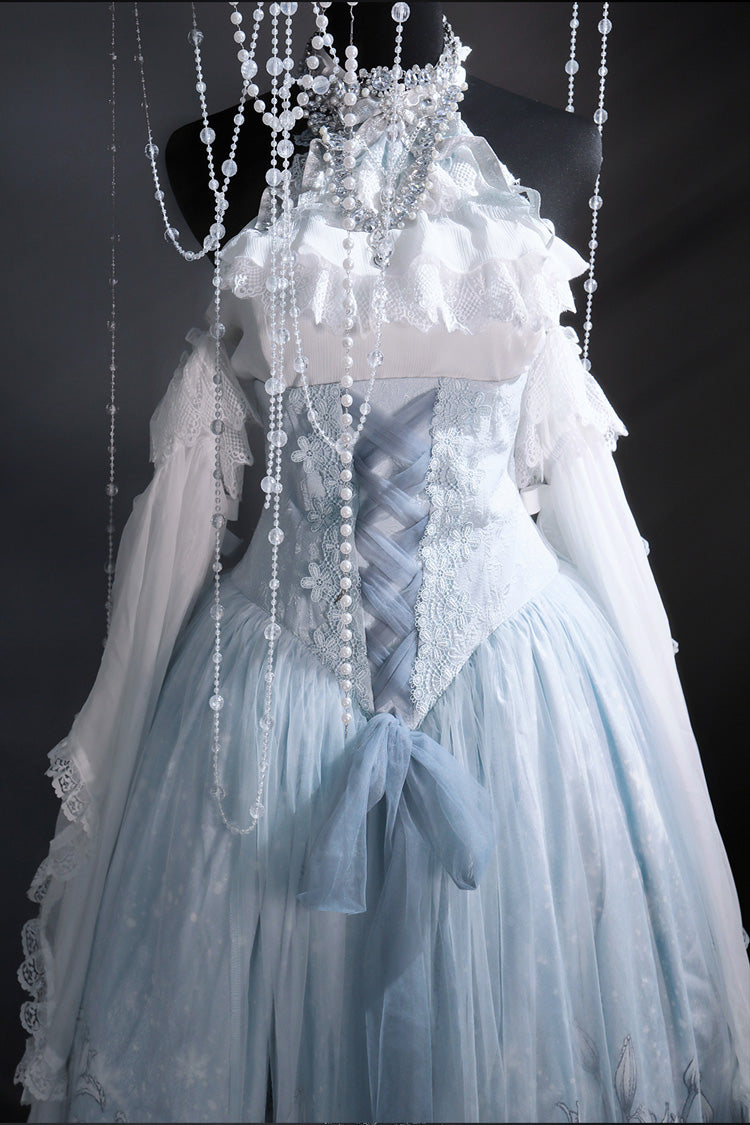 Effortlessly Elegant Garment with a Timeless Design