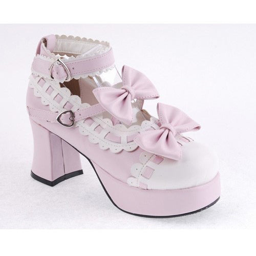 Classic Vintage Shoes with a Flattering Fit
