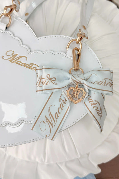 Classic Vintage Bag with a Flattering Fit