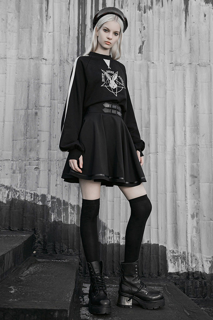 Subtly Elegant Garment with a Refined Vintage Look