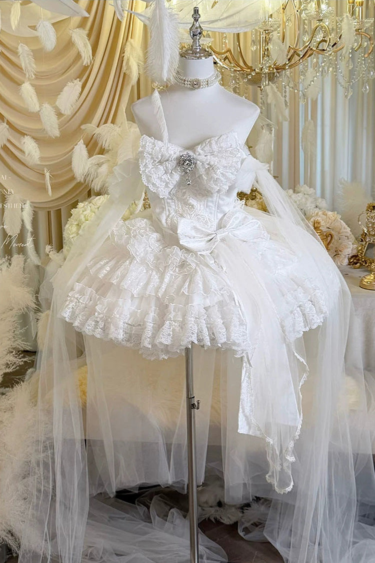 Subtly Elegant Dress with a Refined Vintage Look