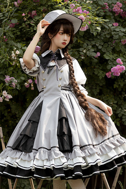 Effortlessly Elegant Dress with a Timeless Design