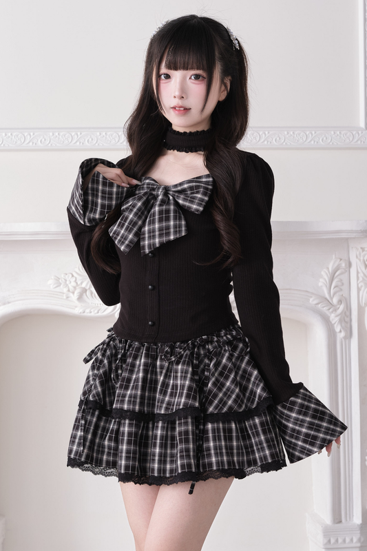 Ribbon Choker Knit Top