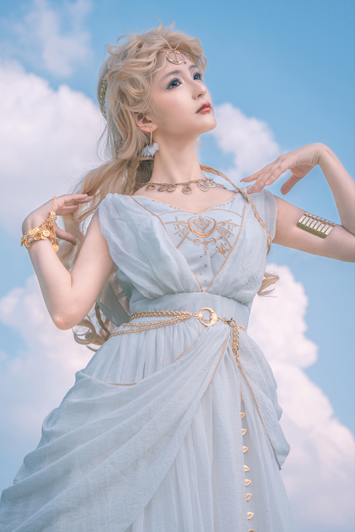 Exotic Kula Jsk With Waist Chain + Shawl + Bracelet + Necklace