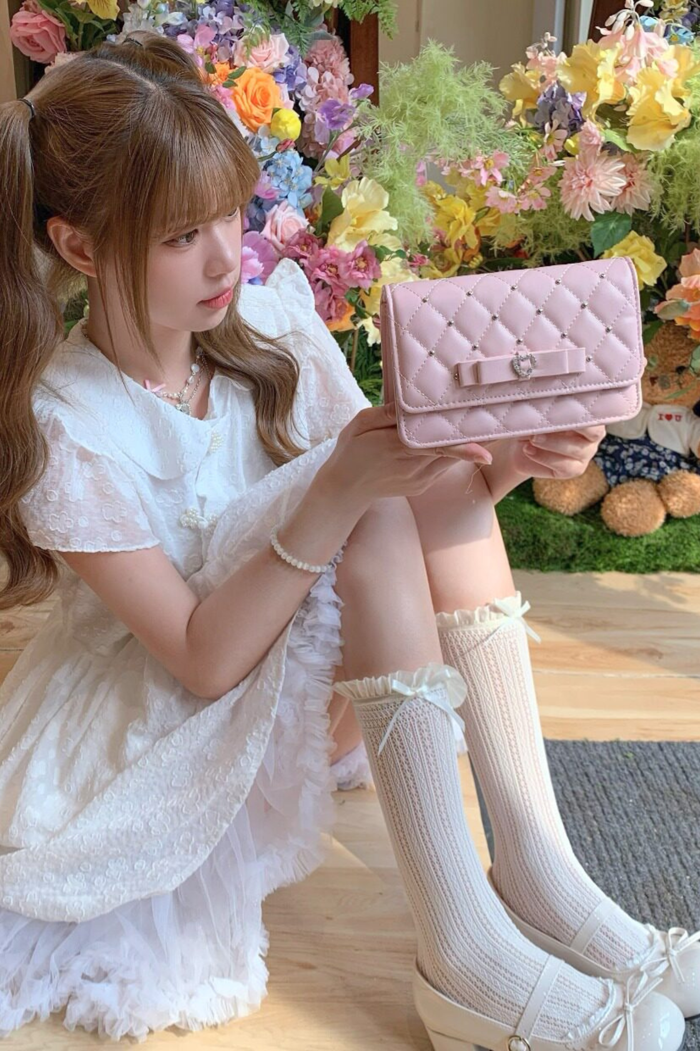 Rhinestone Bow Chain Bag