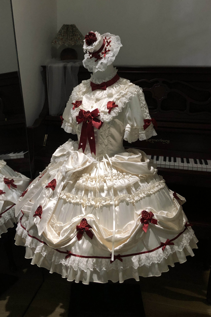 [pre-order Deadline: March 29] Cream Strawberry Lolita Dress