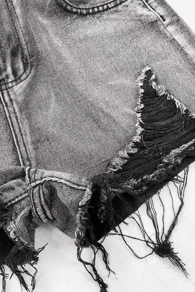 Retro Black Denim Pants + Plaid Curtain