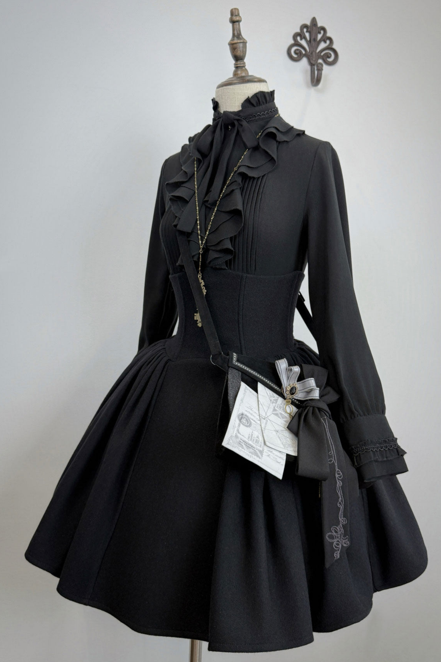 British Detective Lolita Coat + Cape + Skirt + Shirt + Bag + Brooch + Hat + Beret + Necklace