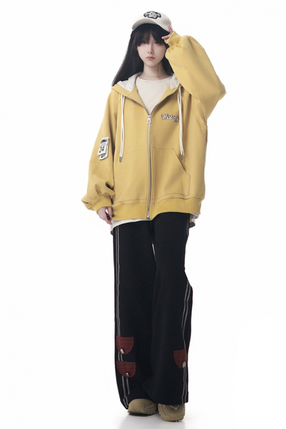 Creamy Jacket + T-shirt + Hooded Sweatshirt + Sweatpants