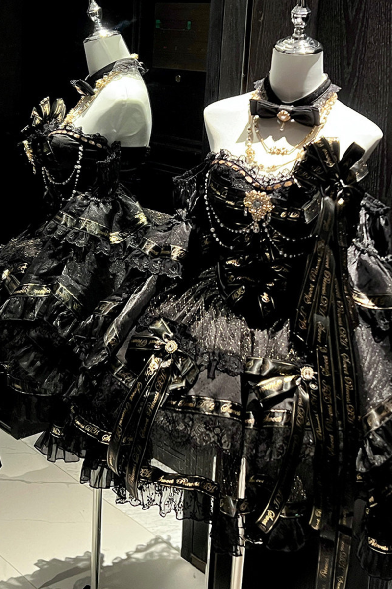 Golden Gothic Dress + Choker + Sleeve + Badge