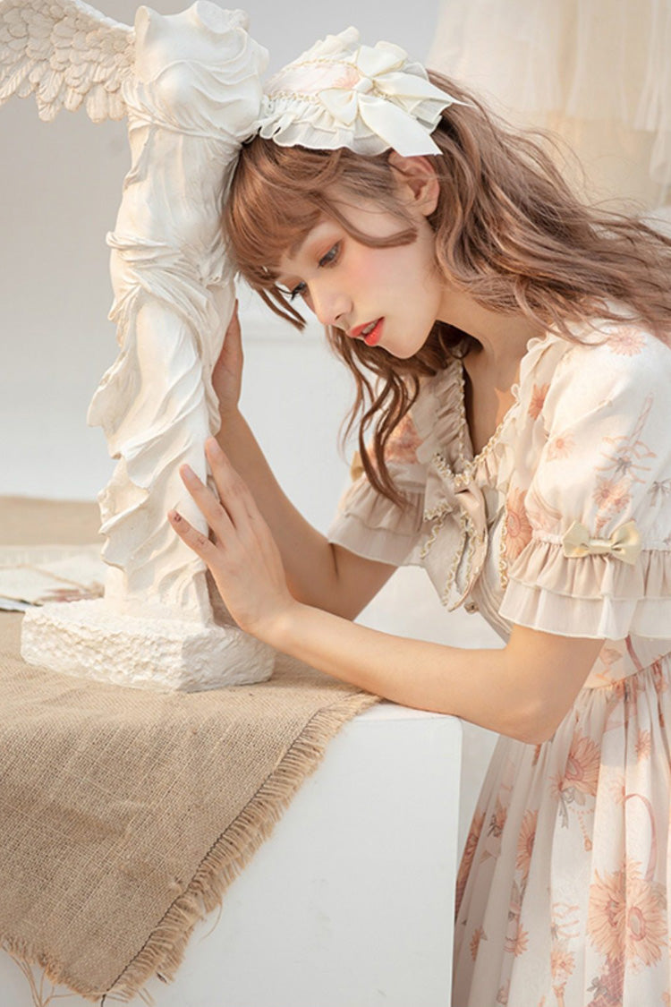 Finely Styled Dress with a Classic Vintage Look