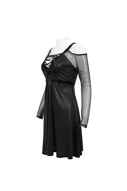 Finely Styled Dress with a Classic Vintage Look
