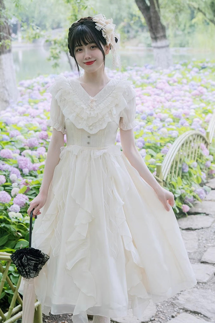 Effortlessly Elegant Dress with a Timeless Design