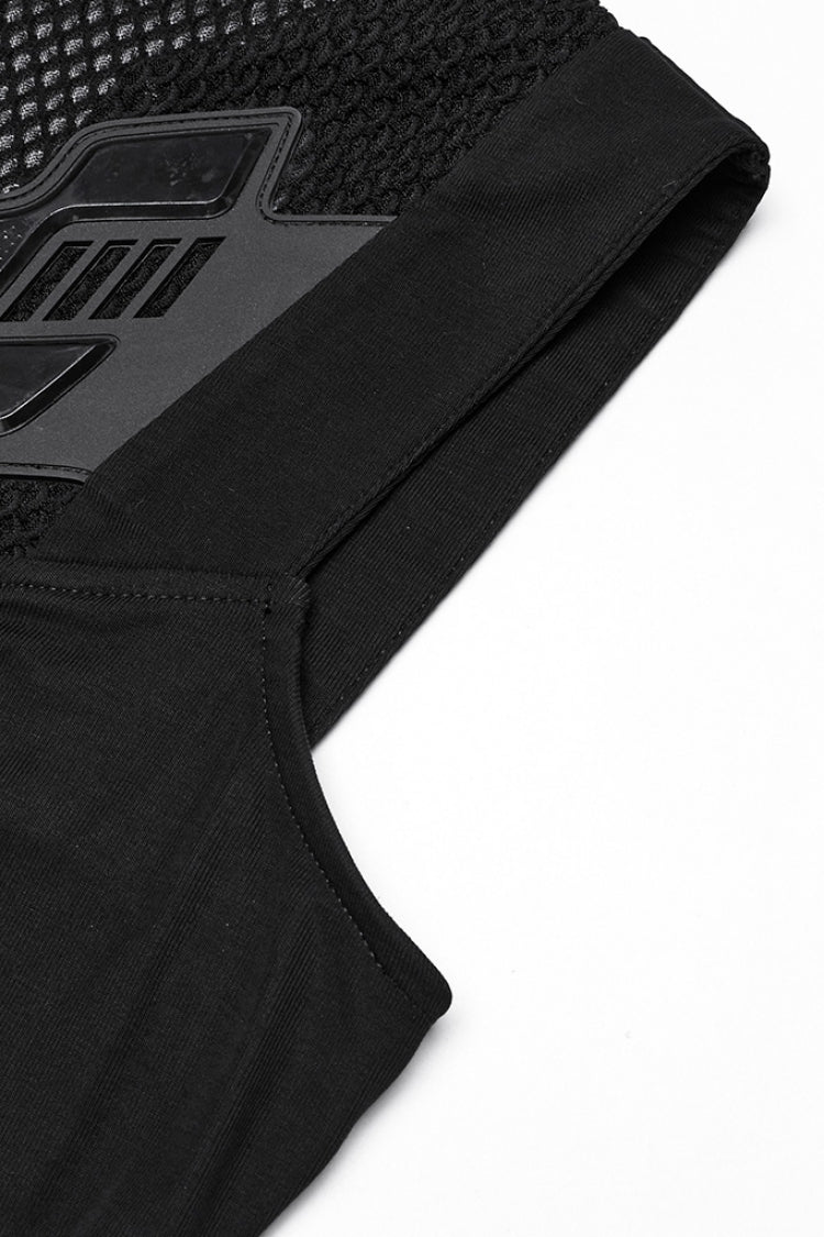 Sophisticated Garment with a Clean Classic Look