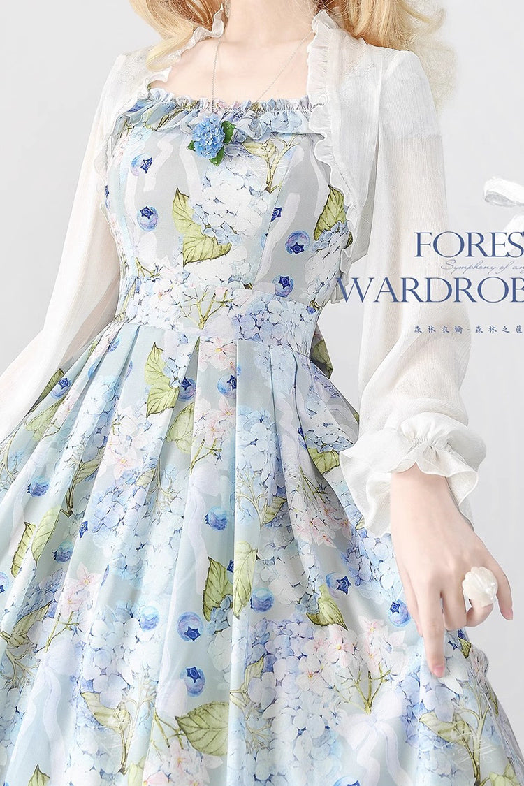 Subtly Elegant Dress with a Refined Vintage Look