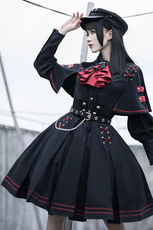 Finely Styled Dress with a Classic Vintage Look