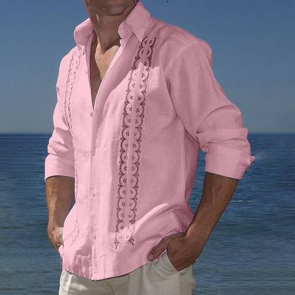 Finely Styled Shirt with a Classic Vintage Look
