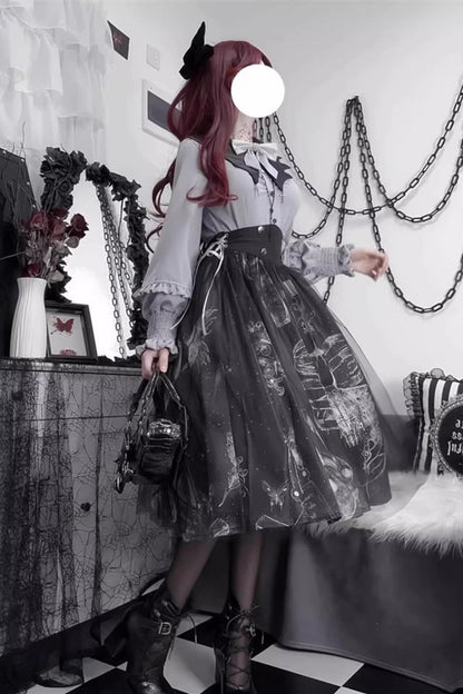 Finely Styled Garment with a Classic Vintage Look