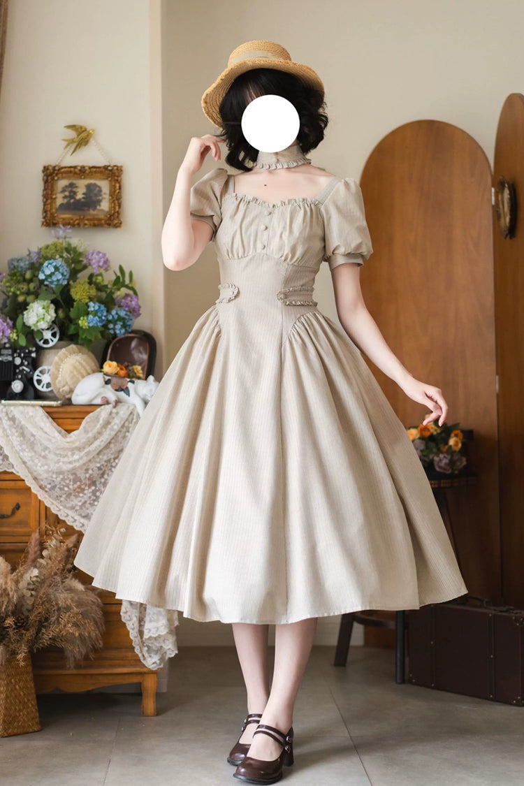 Sophisticated Dress with a Clean Classic Look