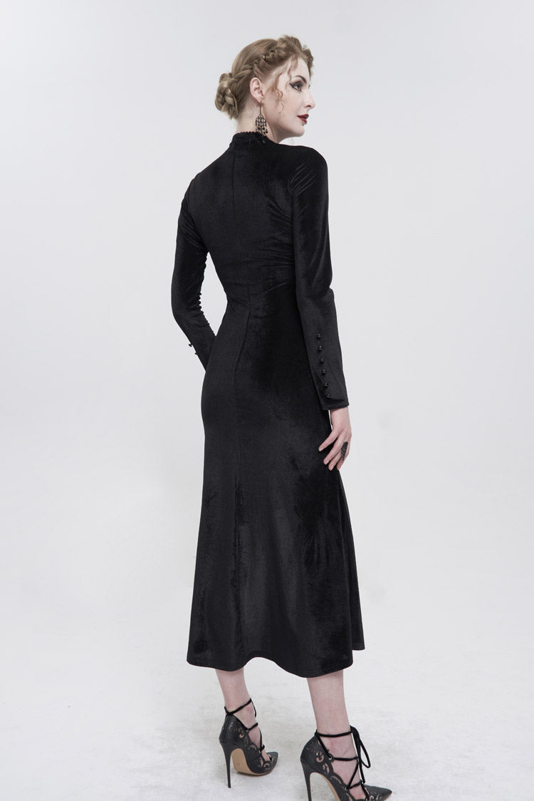 Finely Styled Dress with a Classic Vintage Look