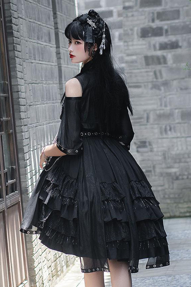 Finely Styled Dress with a Classic Vintage Look