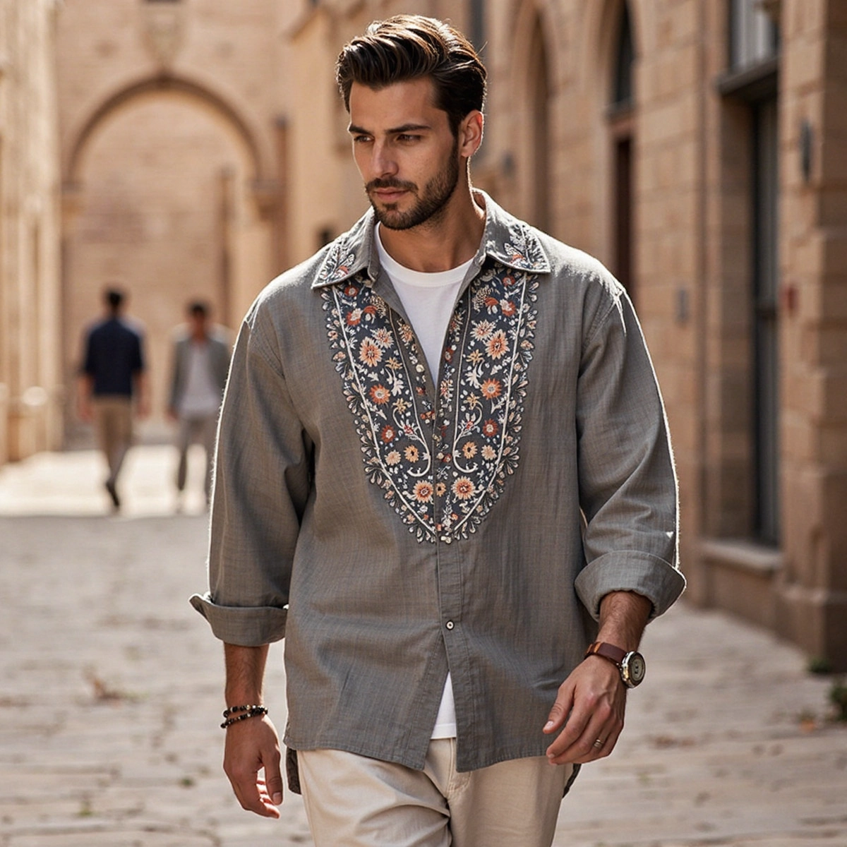 Subtly Elegant Shirt with a Refined Vintage Look