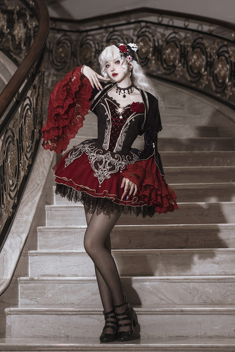Finely Styled Dress with a Classic Vintage Look