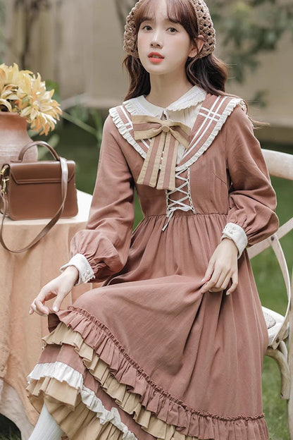 Sophisticated Dress with a Clean Classic Look