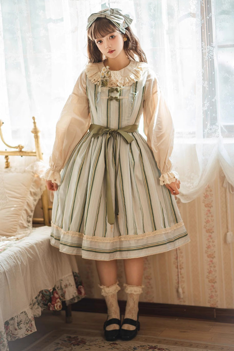 Subtly Elegant Dress with a Refined Vintage Look