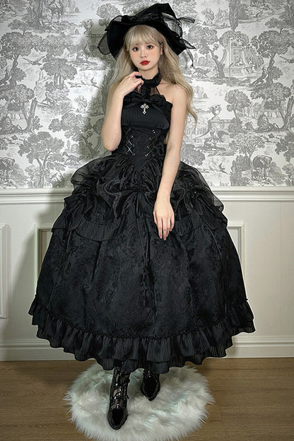 Finely Styled Dress with a Classic Vintage Look