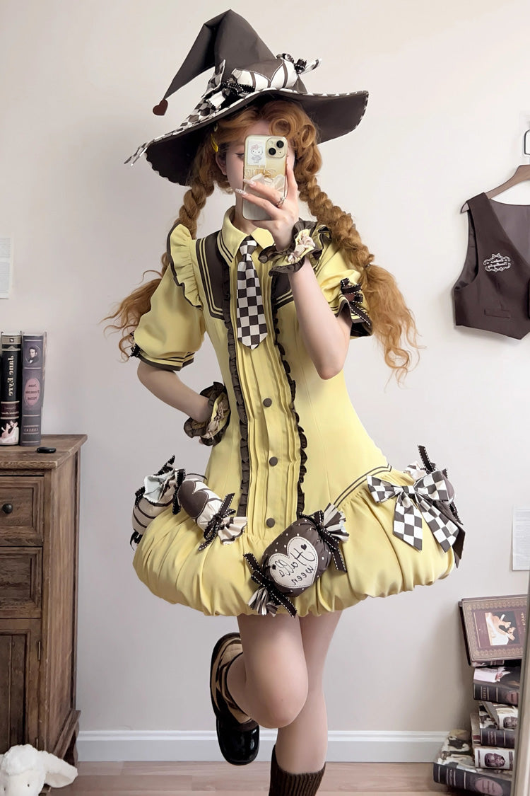Finely Styled Dress with a Classic Vintage Look
