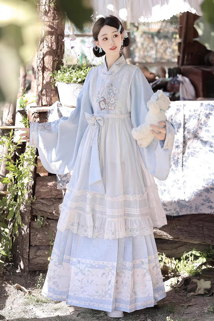 Subtly Elegant Garment with a Refined Vintage Look