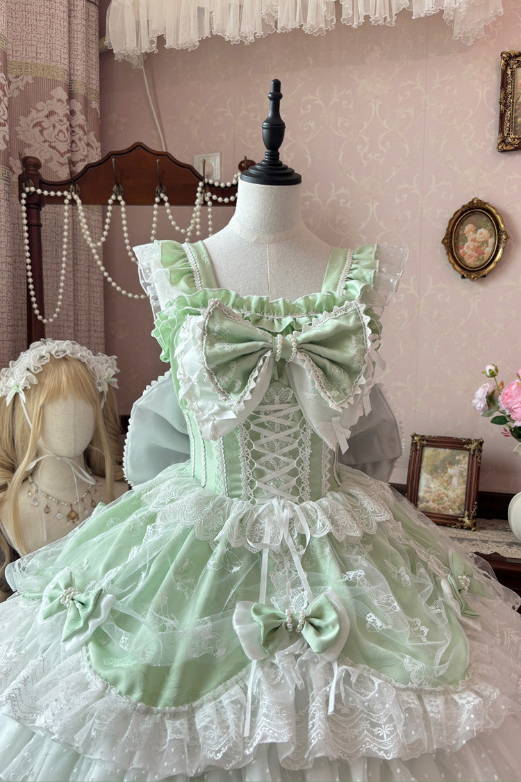 Finely Styled Dress with a Classic Vintage Look