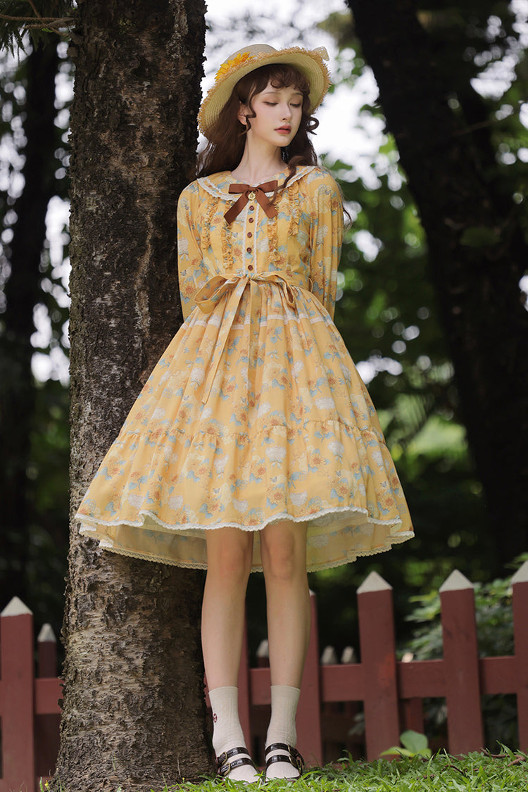 Finely Styled Dress with a Classic Vintage Look