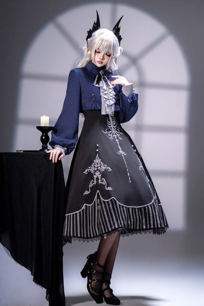 Beautifully Crafted Dress in a Classic Style