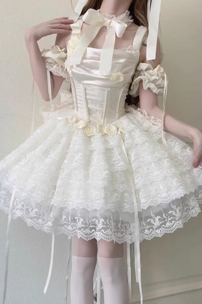 Subtly Elegant Dress with a Refined Vintage Look