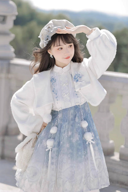Casually Elegant Dress with a Refined Edge