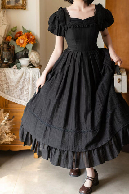 Classic Designed Dress in a Timeless Cut